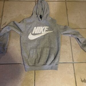 Men’s small Nike hoodie